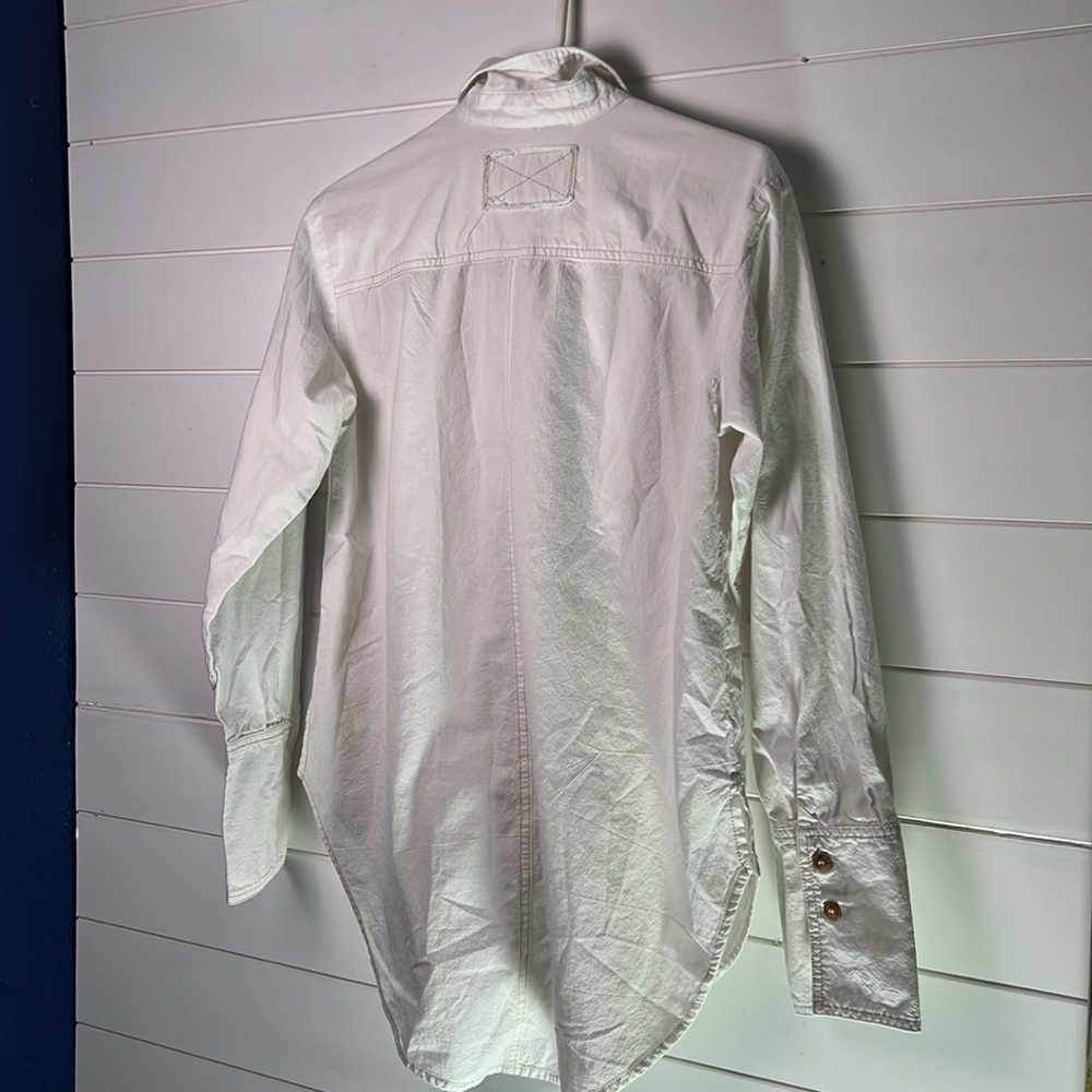 XS we the Free oversized top. A176 - Picture 4 of 4